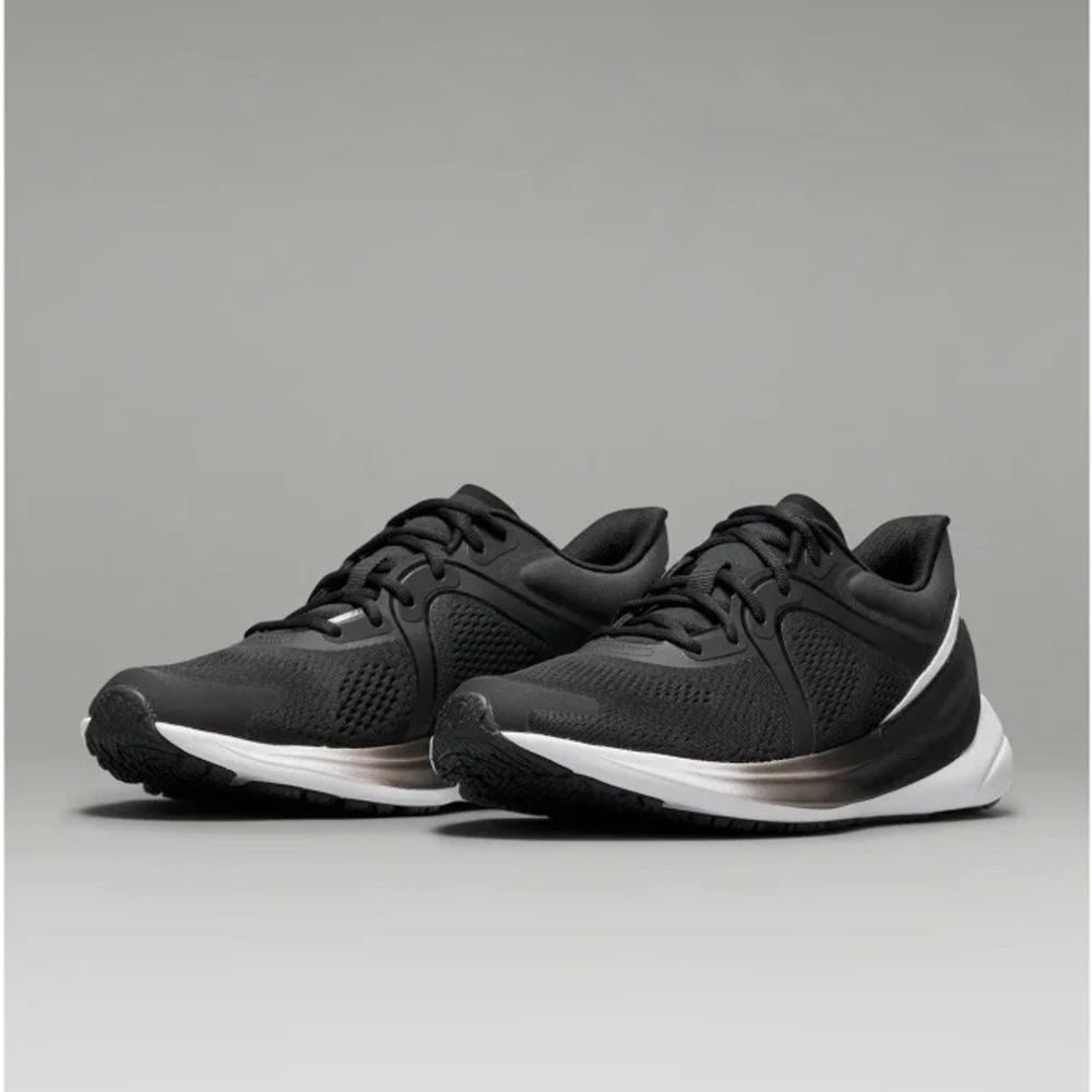 Lululemon Blissfeel 1 Running